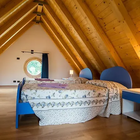Orchidea Apartment *
